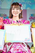 「メンバーとの絆を感じた瞬間」を発表する小泉遥香（超ときめき♡宣伝部）。