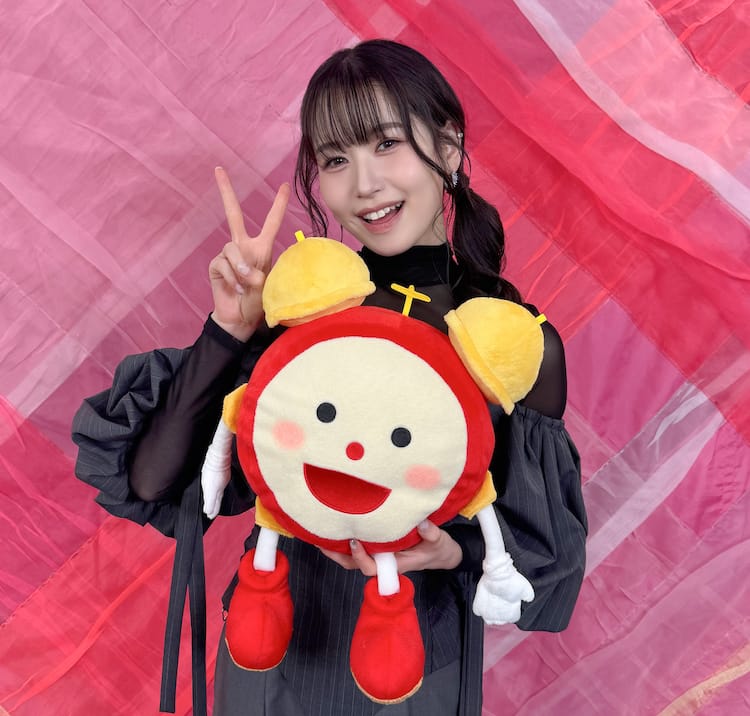 ME:IのMOMONA、フジテレビ「めざましテレビ」3月エンタメプレゼンター 