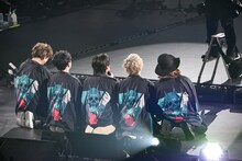 記念撮影をするGeroとGeroBAND。