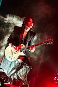 SUGIZO(G, Violin)