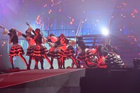 「≒JOY 3rd ANNIVERSARY PREMIUM CONCERT」の様子。©YOANI