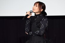 質問の答えを考えるikura。