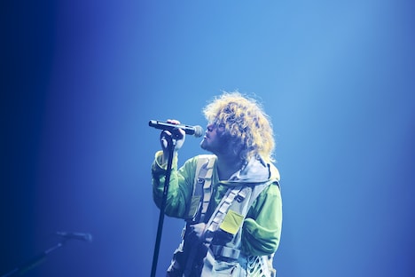 ツアー「Vaundy one man live ARENA tour "FUSION"」最終公演の様子。(撮影:日吉"JP"純平)