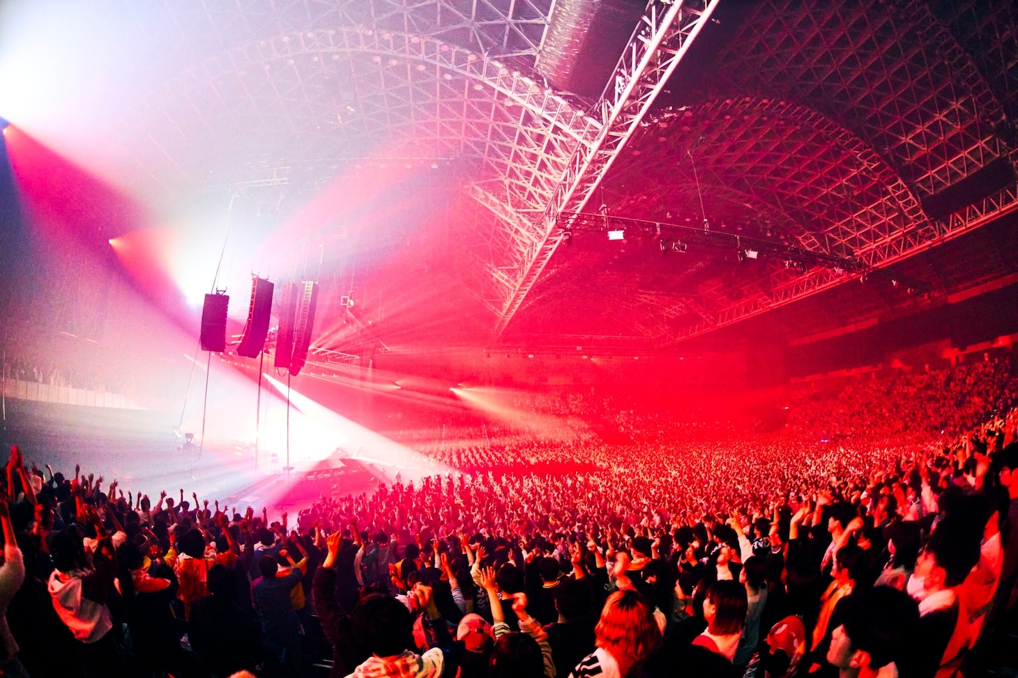 ツアー「Vaundy one man live ARENA tour "FUSION"」最終公演の様子。（撮影：日吉"JP"純平）