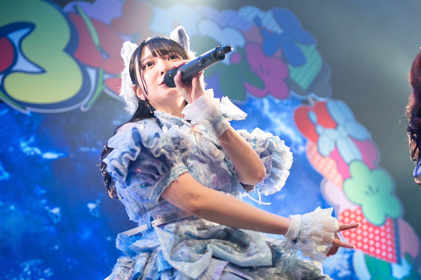 朝日奈まみ（Photo by MAYUMI）