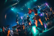 「INUWASI 5th ANNIVERSARY BANDSET LIVE TOUR〝 狗鷲雷閃 〟」ファイナル公演の様子。（撮影：真島洸）