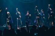 「INUWASI 5th ANNIVERSARY BANDSET LIVE TOUR〝 狗鷲雷閃 〟」ファイナル公演の様子。（撮影：真島洸）