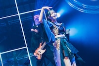 イヴ（撮影：真島洸）