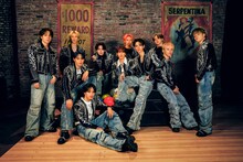 JO1 ©LAPONE ENTERTAINMENT