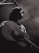 河西“YONCE”洋介（Vo, G）（Photo by Kippei）