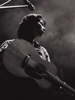 河西“YONCE”洋介（Vo, G）（Photo by Kippei）