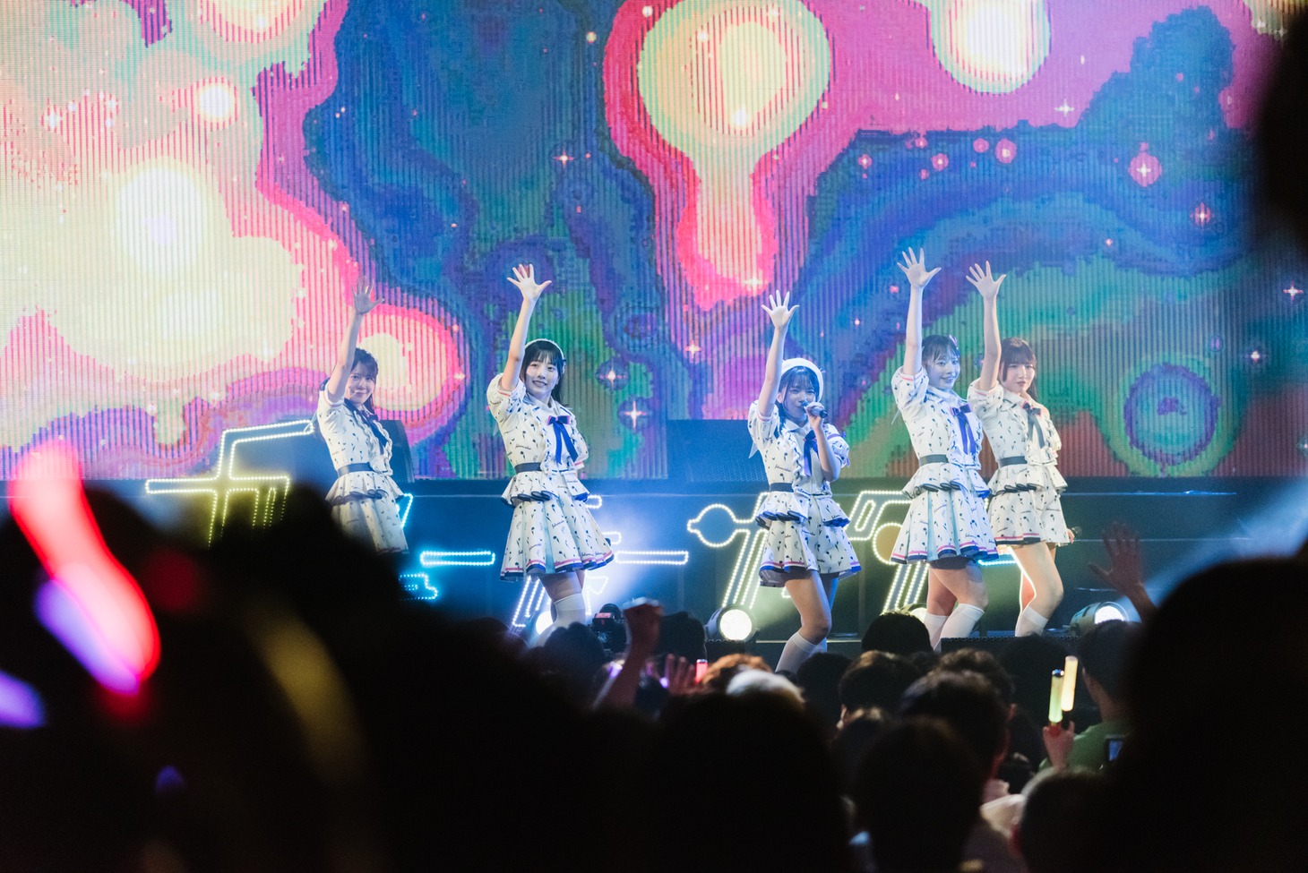 「フューチャーサイダー4thワンマンライブ ～フライングハイ！～」の様子。（撮影：ワタナベタイシ）