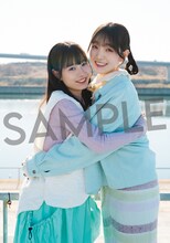 私立恵比寿中学「DAYS 私立恵比寿中学 2019-2025story ハッピーエンドとこれから」MAILIVIS購入者特典ブロマイド（桜井えま×仲村悠菜）サンプル