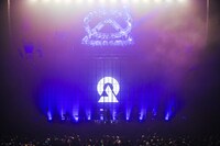 「DUSTCELL LIVE『ONE』at 日本武道館」の様子。（撮影：森好弘）