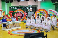 特別番組「ミルクにモ～夢中！」生放送の様子。