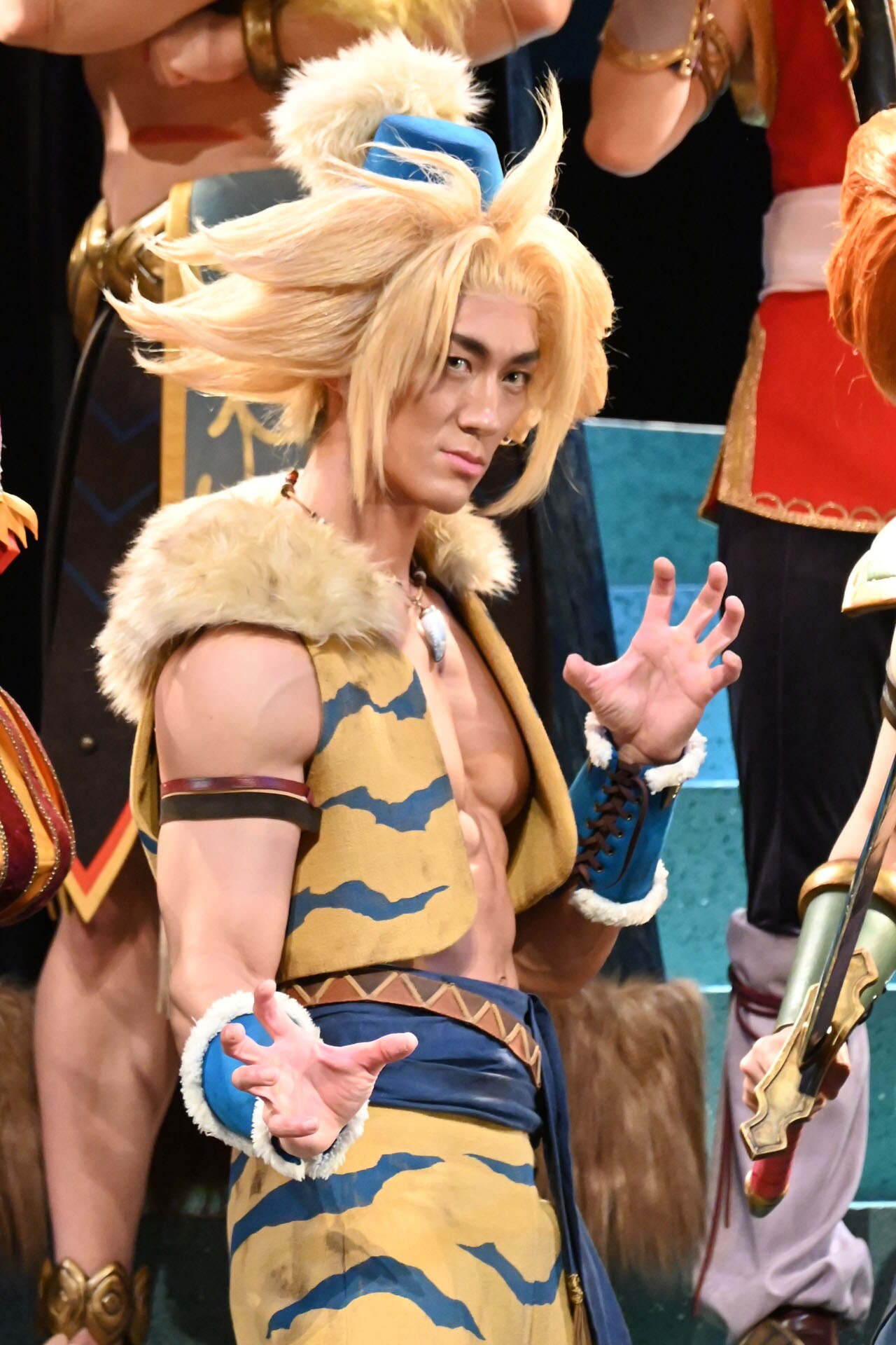 青柳塁斗 - 超特急・小笠原海に“見事な座長”と共演者から賛辞、初主演