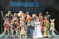 「聖剣伝説3 TRIALS of MANA THE STAGE」フォトセッションの様子。