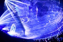 「DUSTCELL LIVE『ONE』at 日本武道館」の様子。（撮影：日吉“JP”純平）