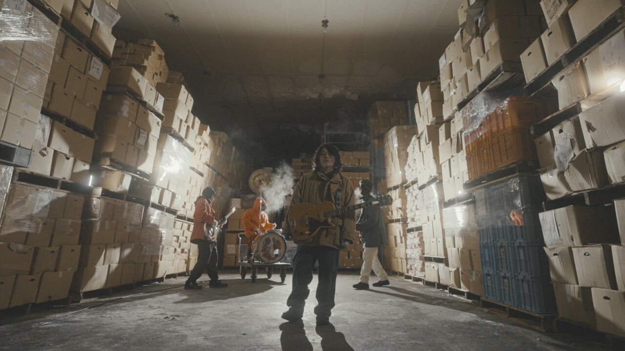 Galileo Galilei「あおにもどる」MVは8本あった、第2弾は「冷凍庫ver.」