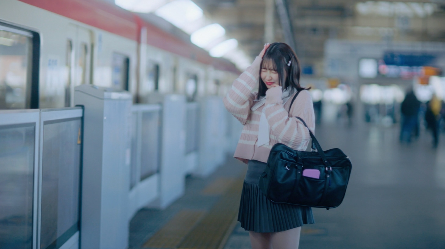 CUTIE STREET「ラブトレ」ミュージックビデオより。