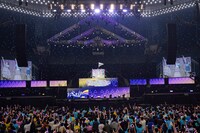 「LAWSON presents TrySail 10周年出航ライブ “FlagShip” in 日本武道館」東京・日本武道館公演の様子。