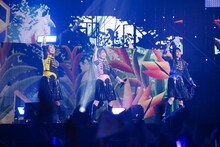 「LAWSON presents TrySail 10周年出航ライブ “FlagShip” in 日本武道館」東京・日本武道館公演の様子。