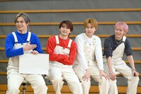 左からカイ、ユーキ、タカシ、シューヤ。