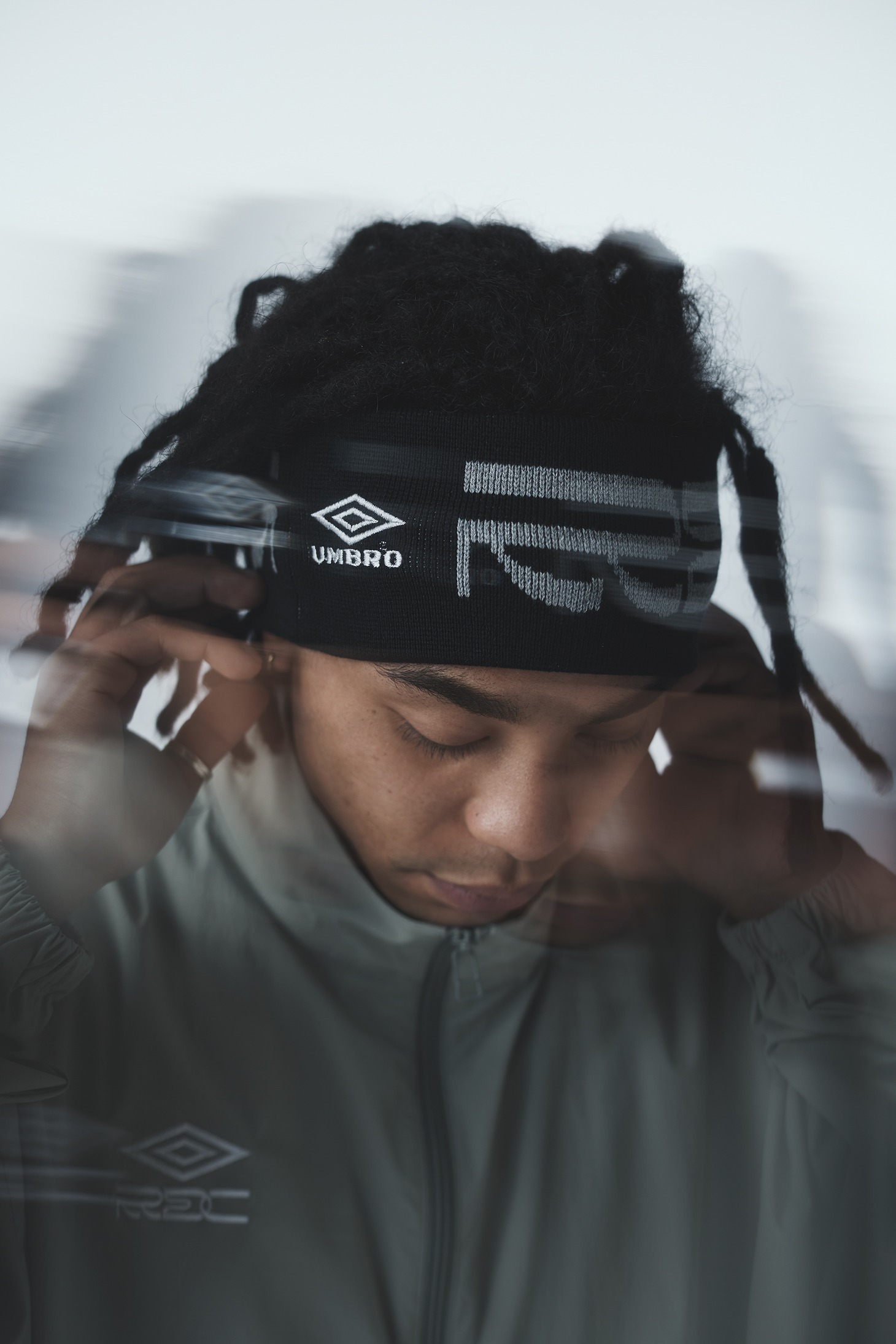 UMBRO Hairband（4400円）、RDC × UMBRO Track Jacket（20900円）。