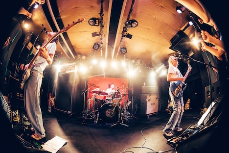 炙りなタウン（Photo by toya［@__tpwbo］）