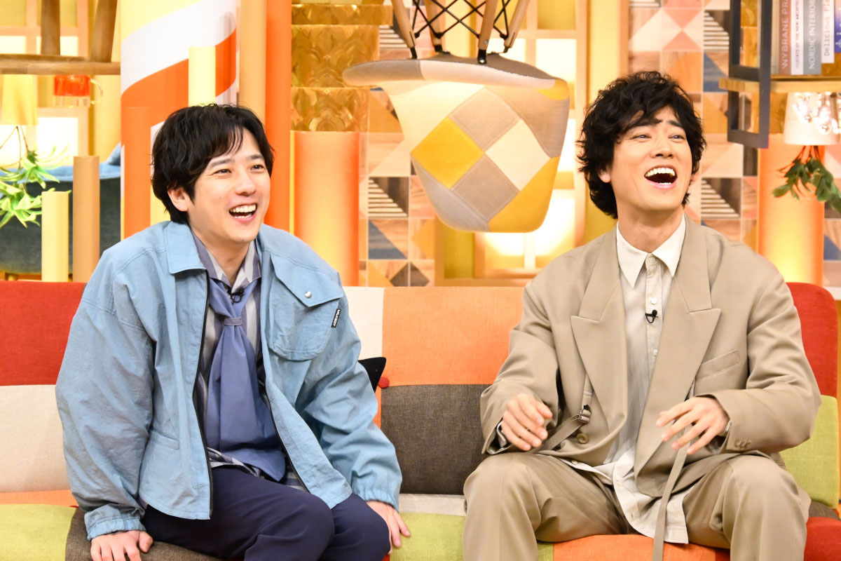 二宮和也と桐谷健太。©︎TBS