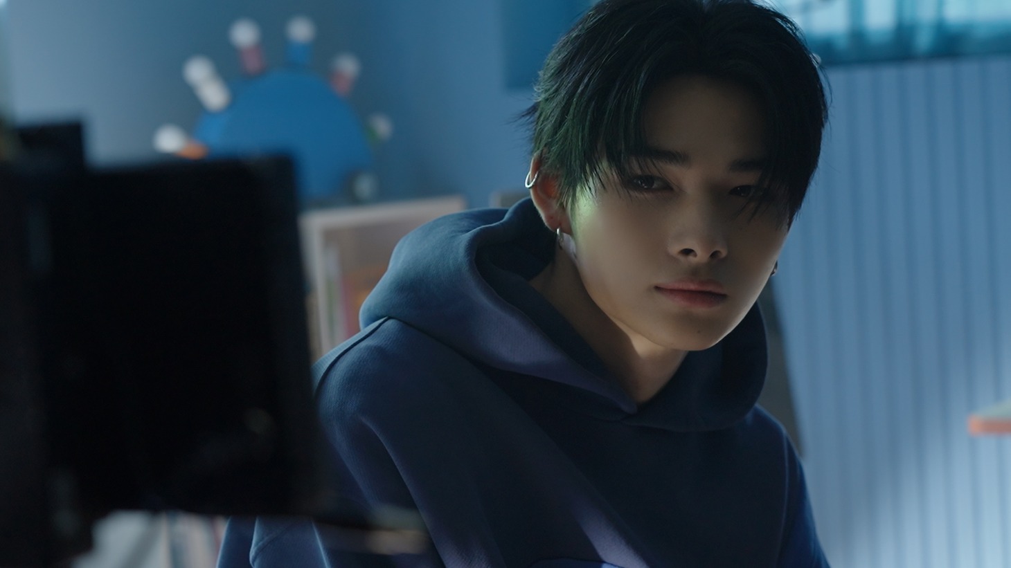 「みんなを生きるな。自分を生きよう。2025」編より。