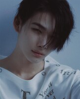 NI-KI（ENHYPEN）  
 (P)&(C)BELIFT LAB Inc.