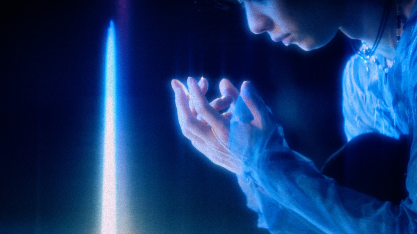 米津玄師「BOW AND ARROW」MV（羽生結弦 Yuzuru Hanyu Short Program ver.）より。