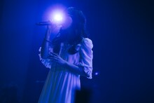 Aimer（撮影：加藤アラタ）