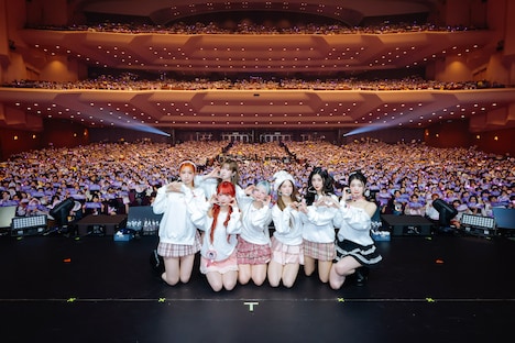 Kep1erとKep1ian。「2025 Kep1er FAN-CON TOUR [BEYOND THE STAR] in Yokohama」より。