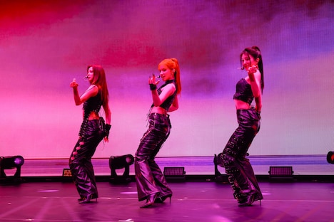 miss A「Hush」をカバーするユジン、ヒュニンバヒエ、シャオティン。