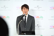 「UM English Lab.」について語るユニバーサル ミュージックの藤倉尚社長。