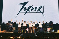 「7ORDER LIVE TOUR 2025 EGG～笑顔で頑張る5人～supported by MXまつり」東京・日本武道館公演の様子。