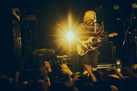 Lily（G, Vo / Chilli Beans.）（撮影：山川哲矢）