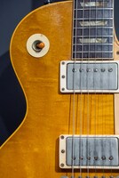 hide愛用の1959年製Gibsonレスポール。