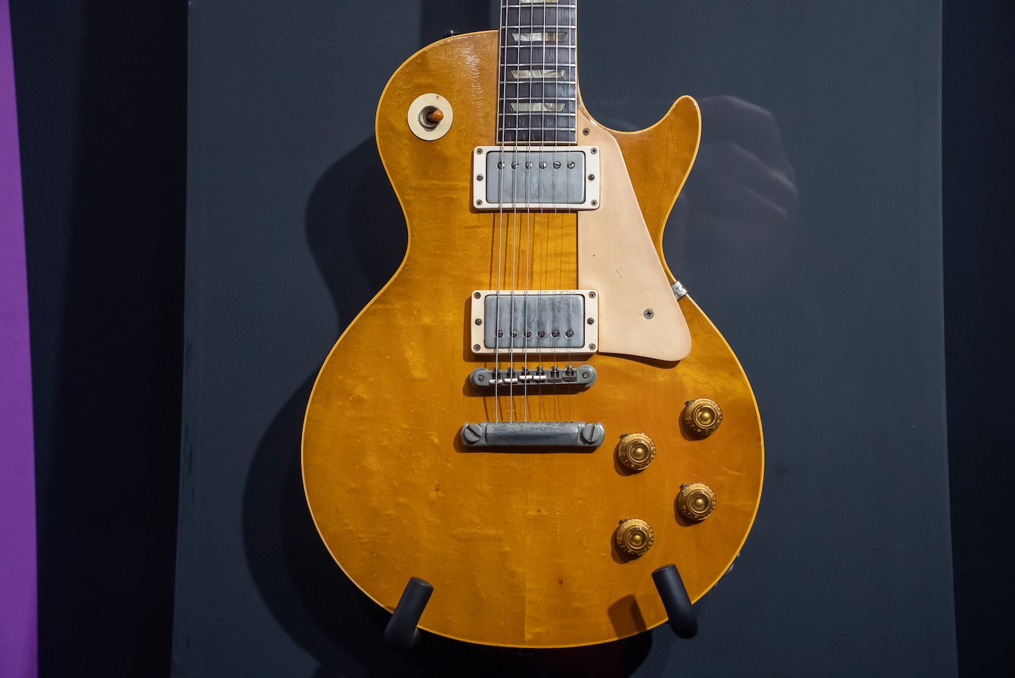 hide愛用の1959年製Gibsonレスポール。