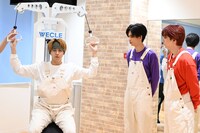 「タカシのボソっとツッコミ引き出し選手権」の様子。