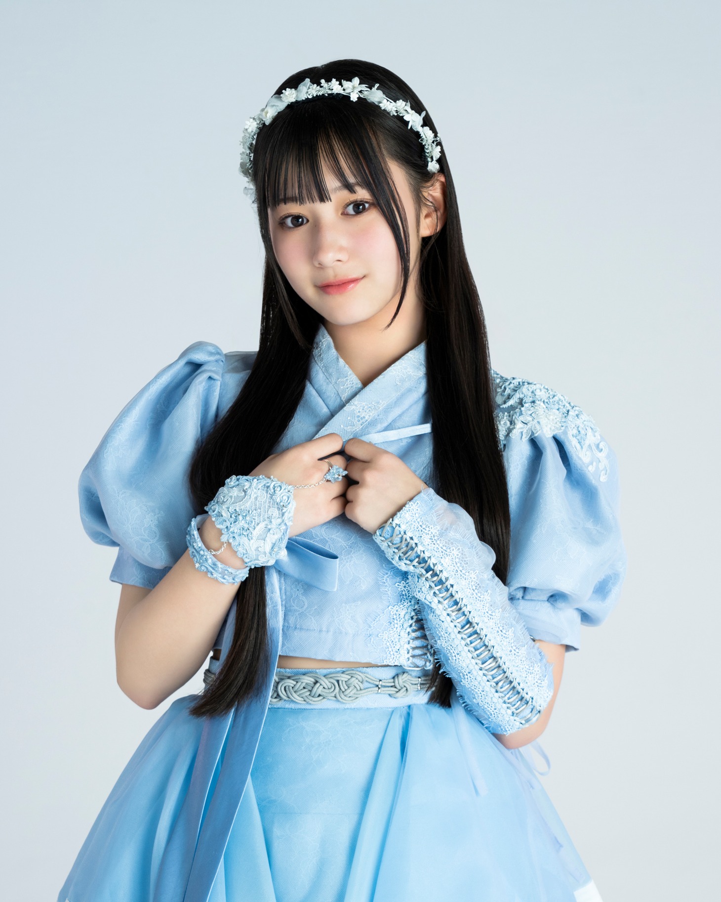 逢里みう