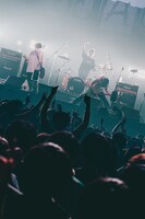 KUZIRA（撮影：イノコシゼンタ）