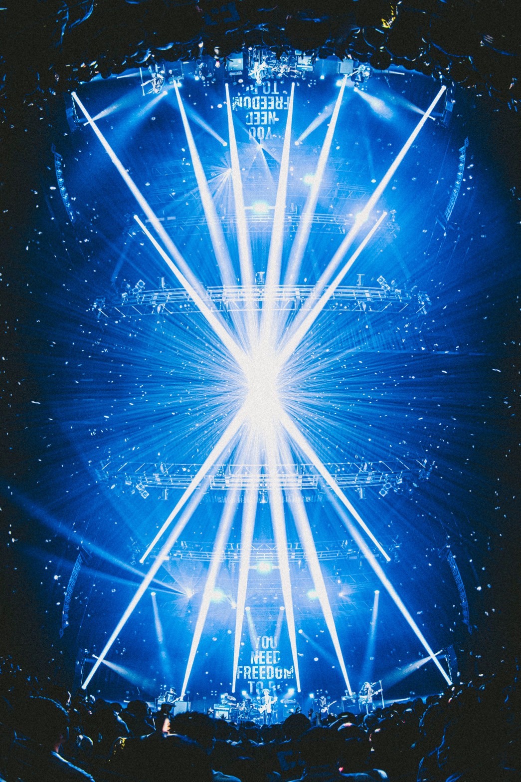 「9mm Parabellum Bullet Tour 2024-2025『YOU NEED FREEDOM TO BE YOU』Extra～カオスの百年vol.21～」の様子。（撮影：西槇太一）