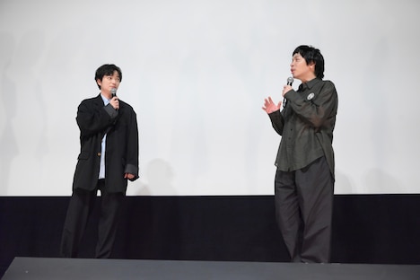 兄弟を演じた染谷将太と峯田和伸。