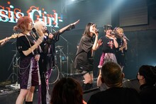 「Genesis Girl One Man Live ～Mephisto～」アンコールの様子。