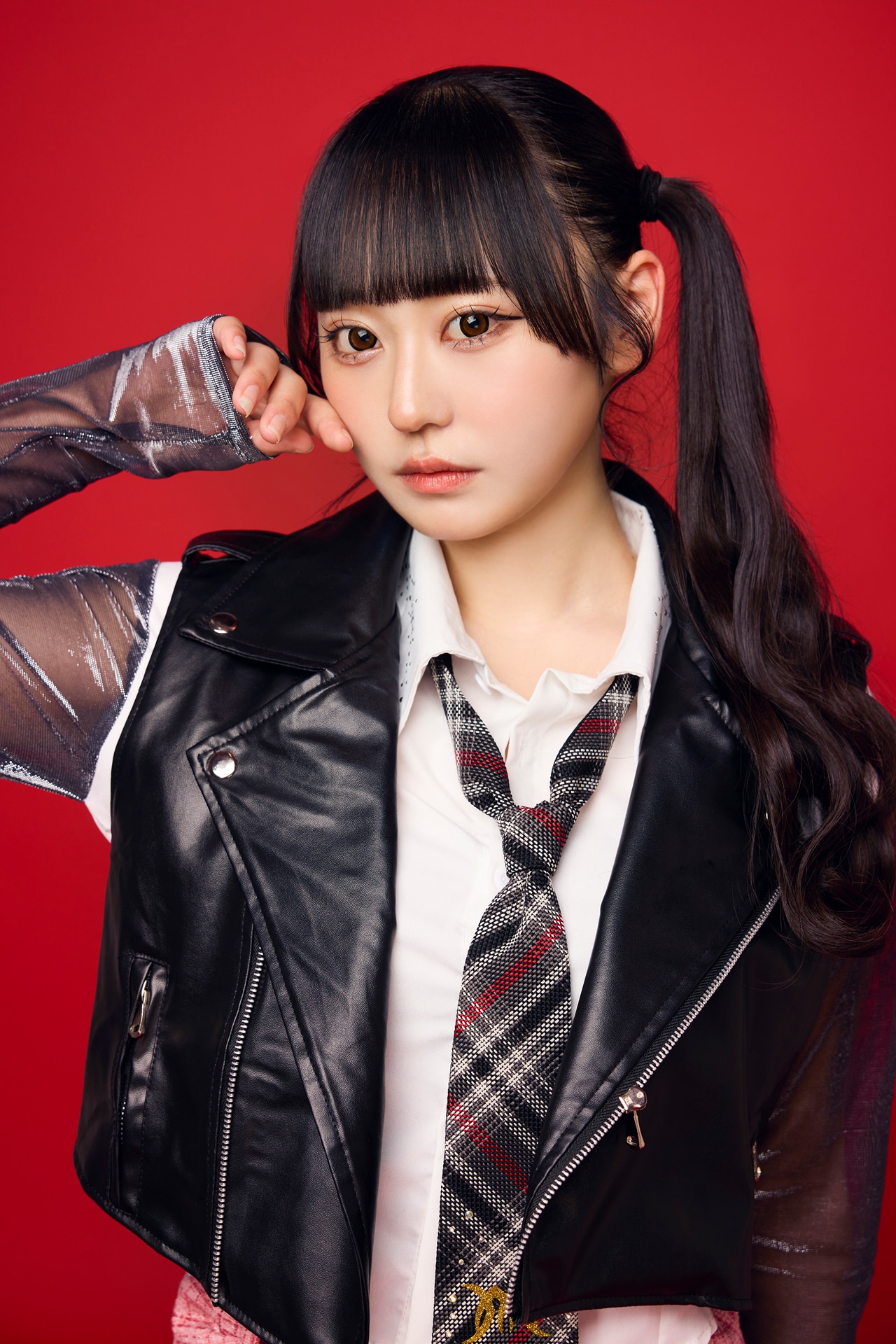 MAPLE INC.の新アイドルユニット・KAMAITACI、メンバー6名のビジュアル