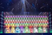 横一列で登場したえびちゅう。