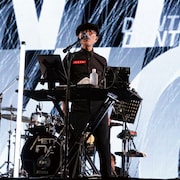 高橋幸宏「WORLD HAPPINESS」のパッケージ作品発売、YMOやMETAFIVEの貴重な映像や音源収録